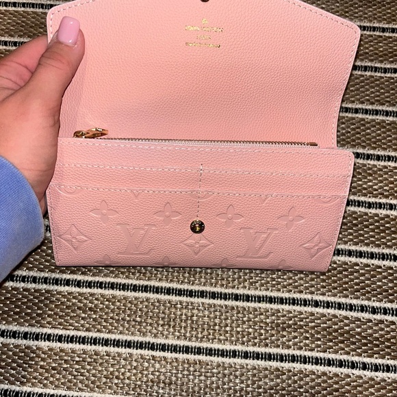 Louis Vuitton wallet - Picture 3 of 7